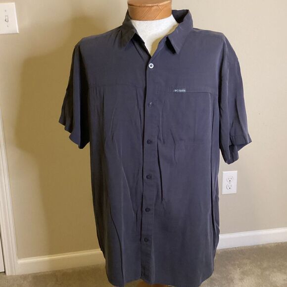 Mens Columbia short‎ sleeved full button camp shirt charcoal XL - Picture 1 of 6